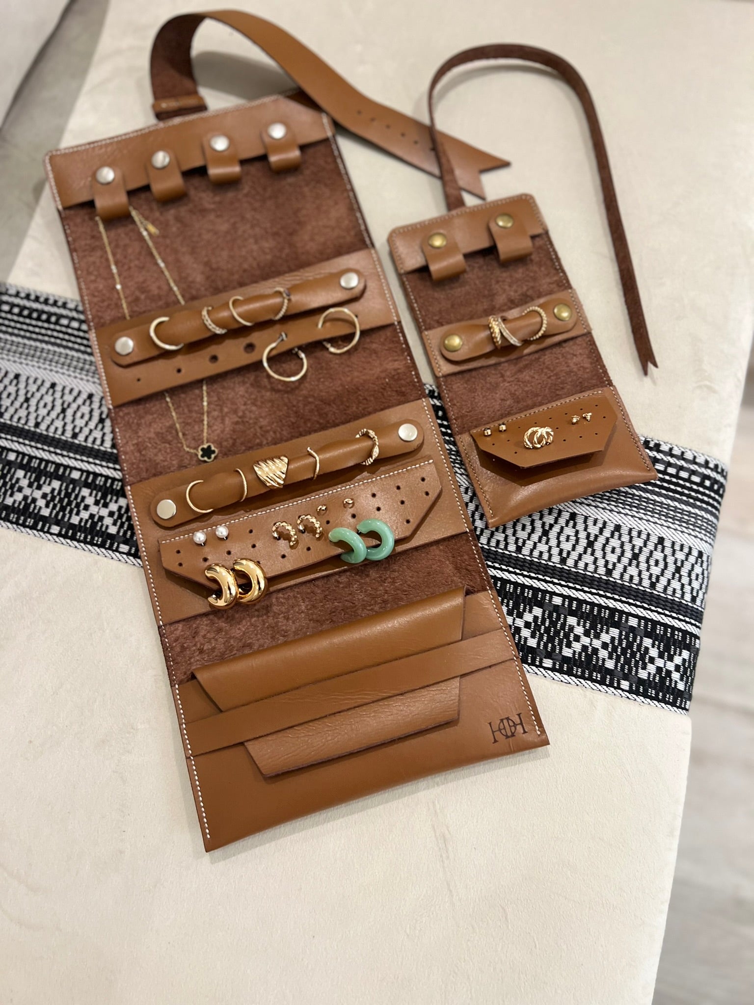 Hera's Jewellry Roll — Large