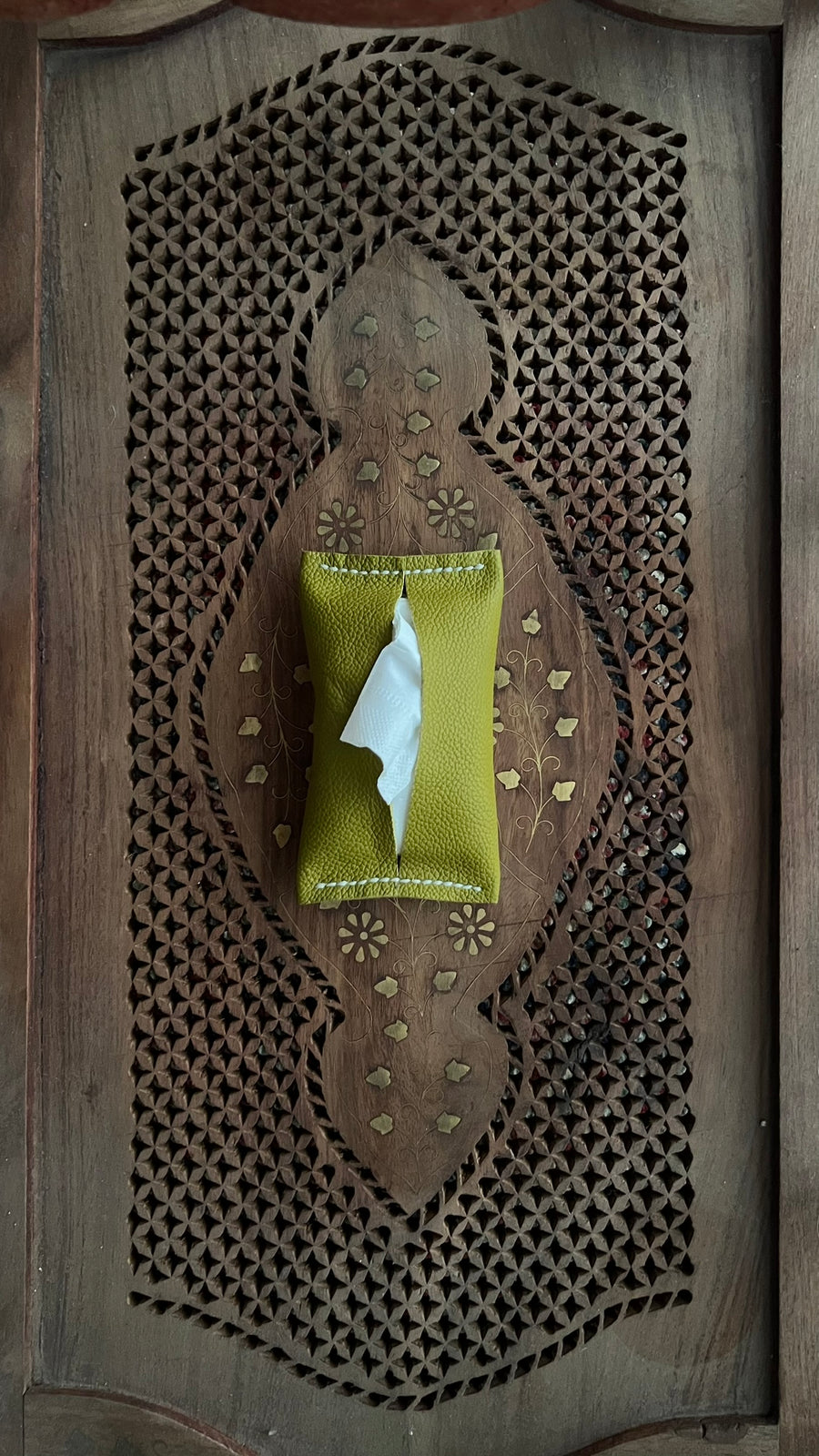 Tissue case - lime green